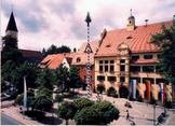 Marktplatz mit Rathaus